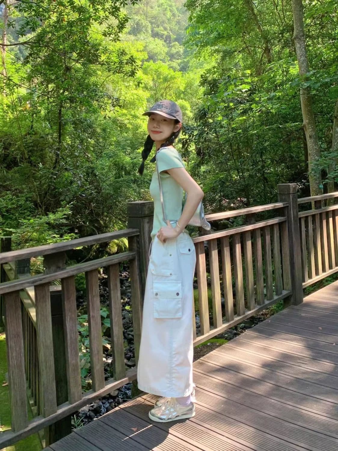 도파민 광장 칼라 얼음 실크 니트 반팔 티셔츠 여성 여름 순수한 욕망 핫걸 몸매 가꾸기 긍정적 인 어깨 쇼트 스타일 녹색 맨위 상세 이미지 4