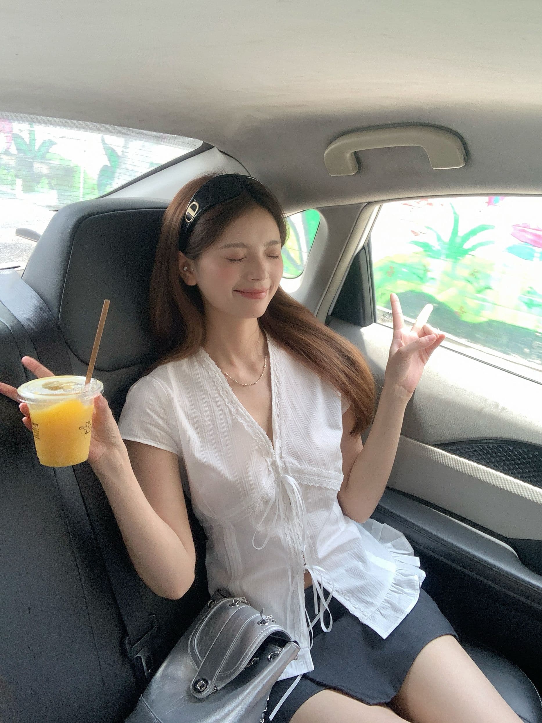 원본 원단 레이스 레이스 몸매 가꾸기 V넥 허리 수축 반팔 흰 셔츠 레이스업 디자인 센스 아메리칸 핫걸 맨위 상세 이미지 19