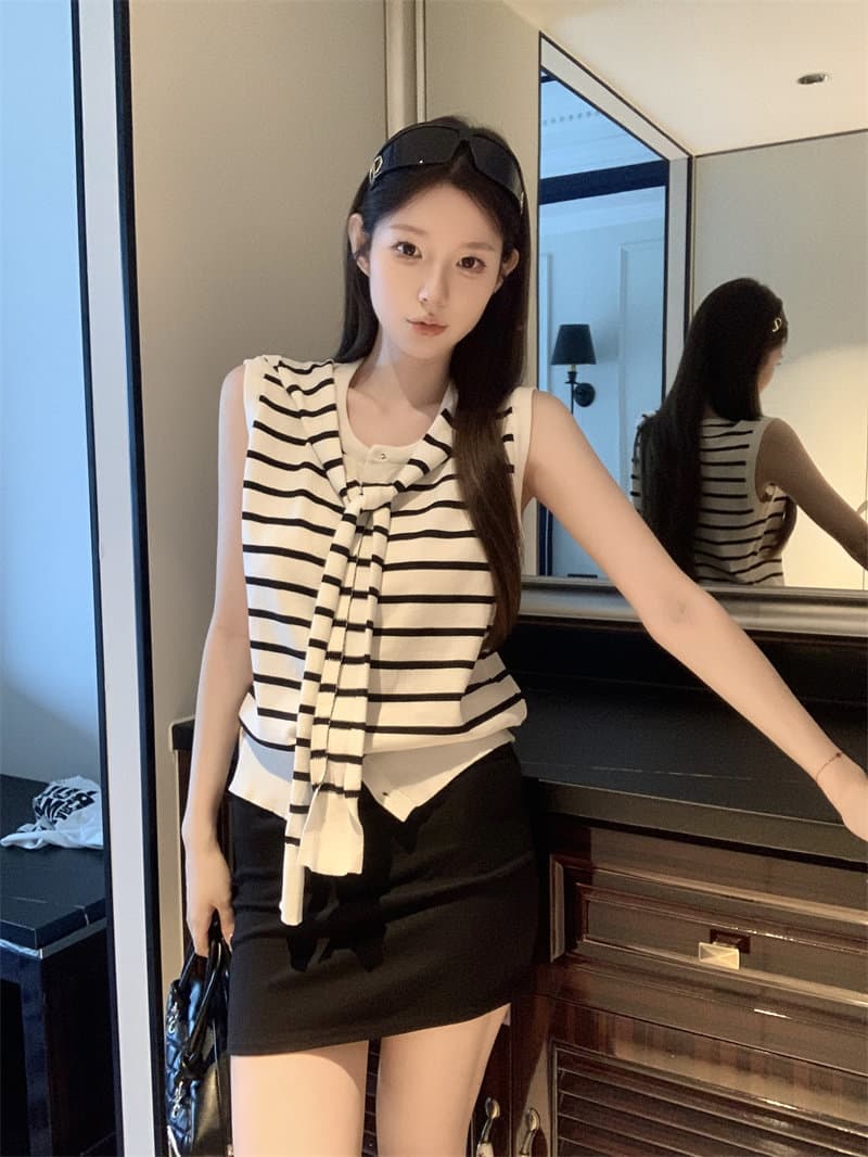 한 부서 디자인 센스 스트랩 스트라이프 민소매 니트 오픈 가디건 맨위 여성 여름 작은 대중 Chic 니트 조끼 작은 셔츠 상세 이미지 4