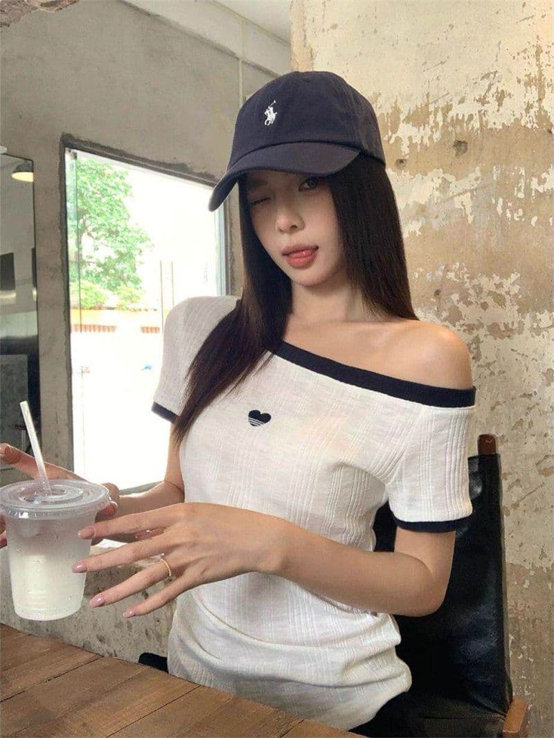 원본 것 원단 여름 비스듬한 어깨 보트넥 반팔 티셔츠 배색 칼라 개성 제인 트렌디 바람 맨위 상세 이미지 23