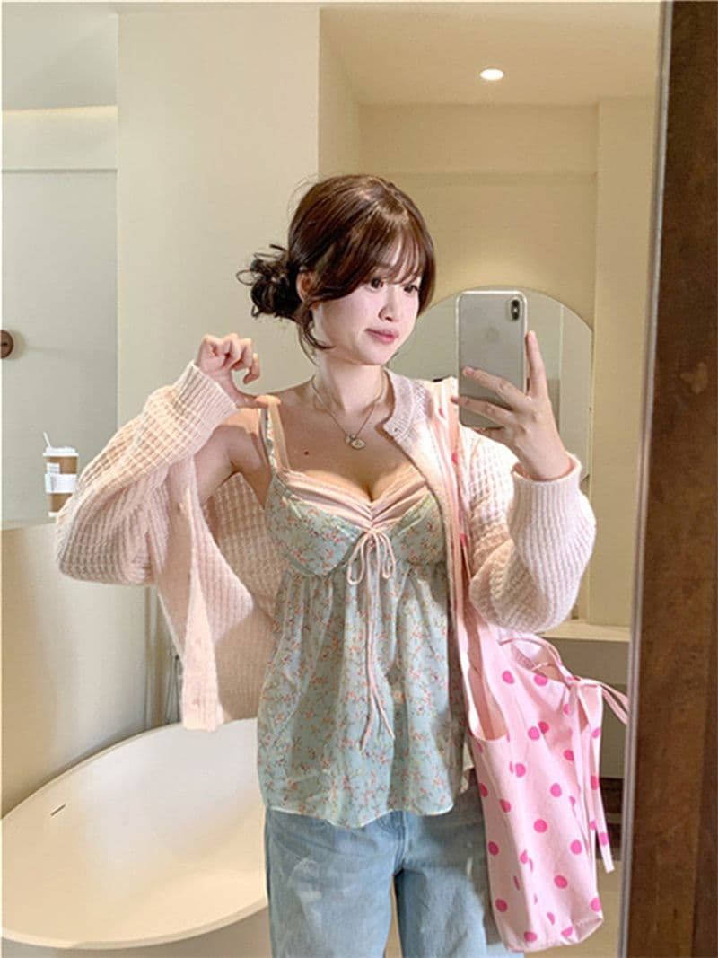 원본 품질 한국 스타일 V넥 페이크 레이어드 한 부서 느긋한 캐미솔 달콤한 스타일 꽃무늬 작은 맨위 상세 이미지 7