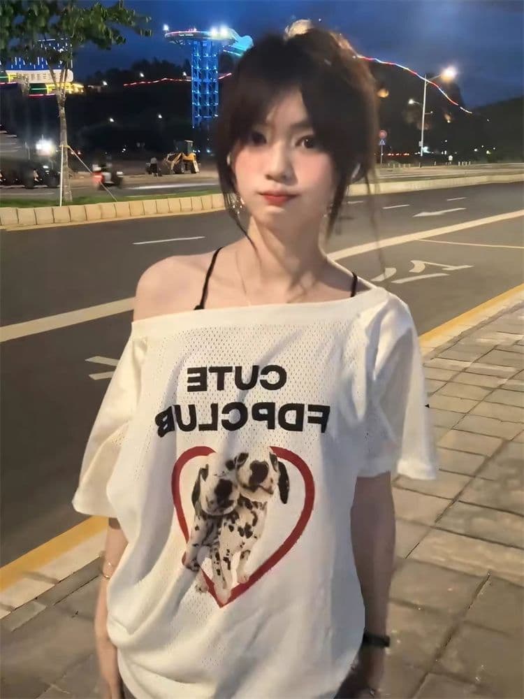 원본 원단 하트 강아지 핫걸 비스듬한 어깨 반팔 티셔츠 여성 여름 오프숄더 메쉬 패치워크 맨위 저지 상세 이미지 3