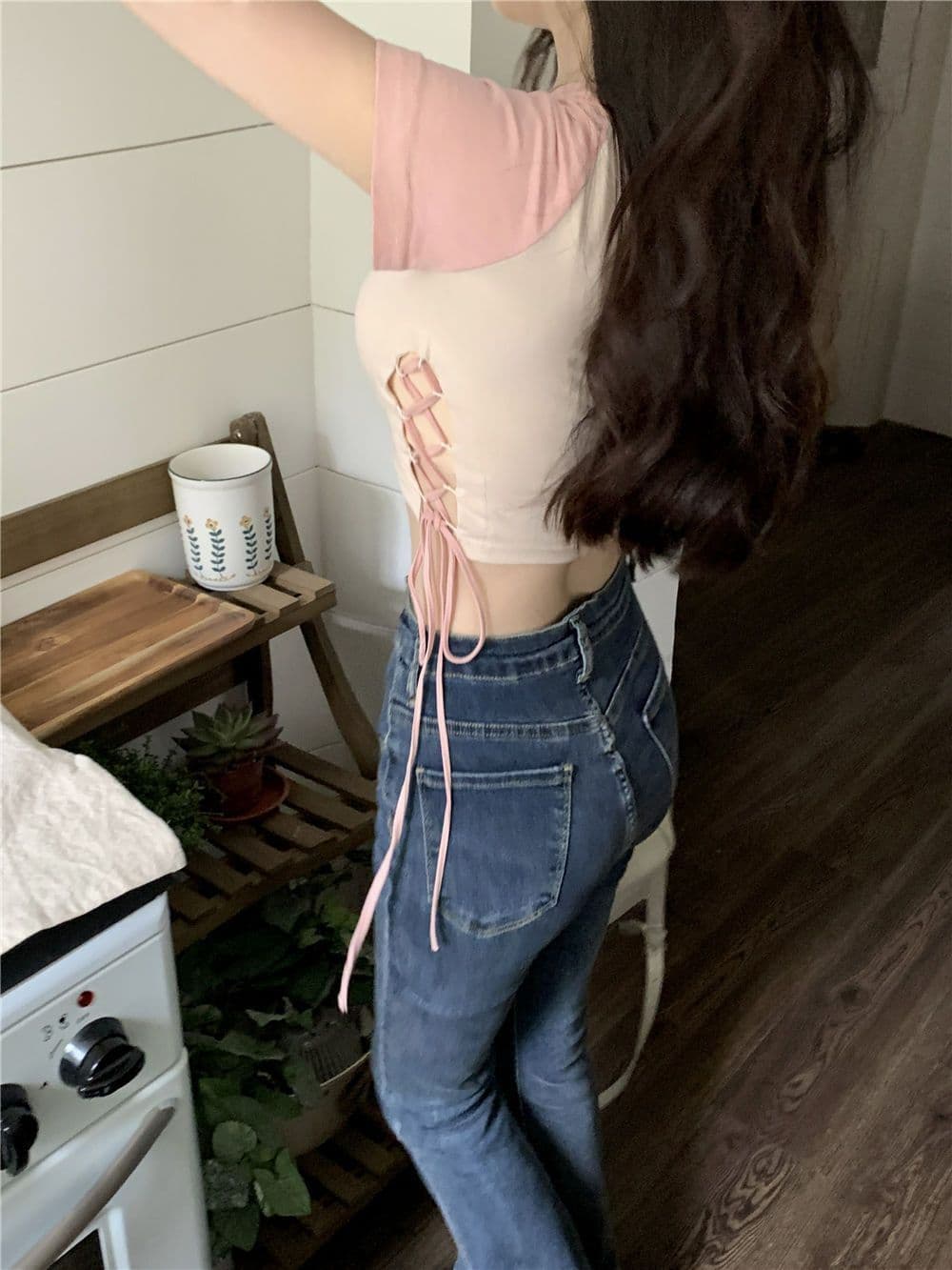 순수한 욕망 바람 핫걸 스트랩 반팔 티셔츠 여름 몸매 가꾸기 슬림해 보이는 섹시함 이슬 뼈의 쇼트 스타일 맨위 상세 이미지 6