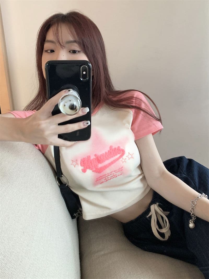 달콤한 핫걸 알파벳 긍정적 인 어깨 티셔츠 여성 여름 새로운 몸매 가꾸기 쇼트 스타일 이슬 뼈의 슬림해 보이는 반팔 맨위 상세 이미지 16