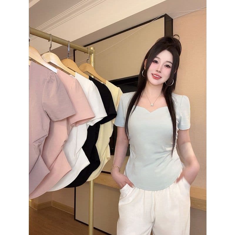 디자인 센스 작은 대중 긍정적 인 어깨 반팔 티셔츠 여성 의류 새로운 여름 아름다운 작은 셔츠 꼬집기 허리 불규칙 맨위 상세 이미지 4