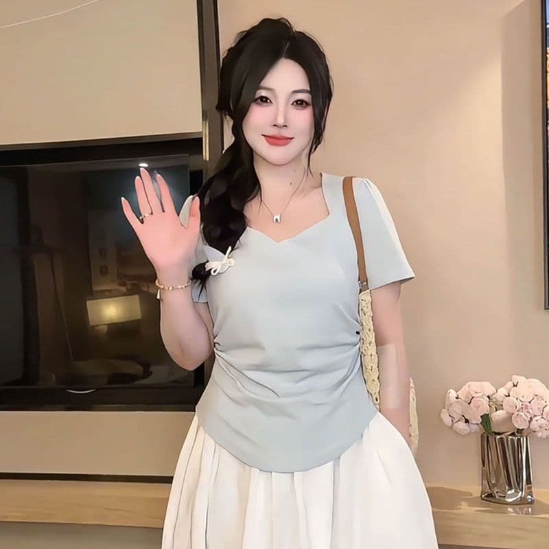 디자인 센스 작은 대중 긍정적 인 어깨 반팔 티셔츠 여성 의류 새로운 여름 아름다운 작은 셔츠 꼬집기 허리 불규칙 맨위 상세 이미지 6