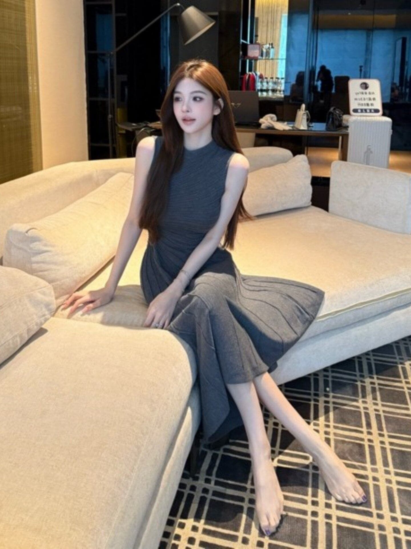 프랑스식 빨간색 불규칙 민소매 조끼 여성 드레스 2026 여름 작은 키 품격 허리 수축 몸매 가꾸기 롱 스커트 이미지 3