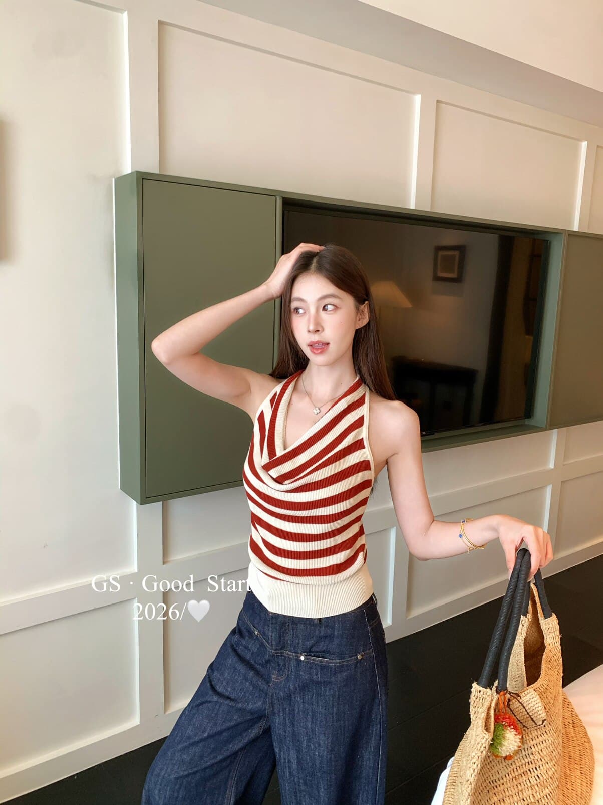 2026 여름 새로운 한 부서 순수한 욕망 행침 목 스트라이프 니트 조끼 여성 흔들다 칼라 백리스 슬림해 보이는 핫걸 민소매 맨위 상세 이미지 1