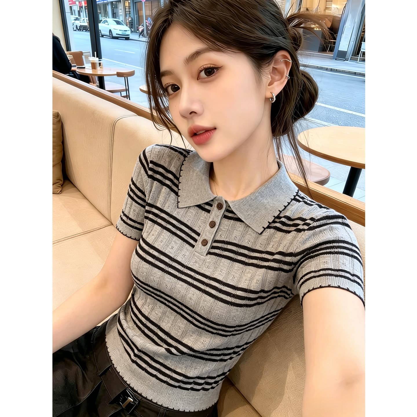 한 부서 POLO 칼라 스트라이프 배색 반팔 니트 스웨터 여성 2026 여름 새로운 몸매 가꾸기 슬림해 보이는 외국 가스 맨위 트렌디 이미지 3