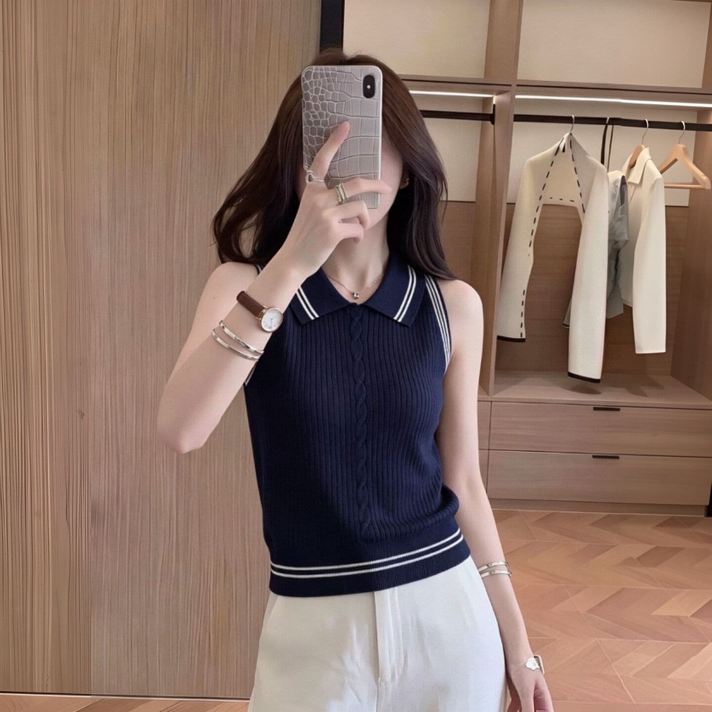 POLO 칼라 꽈배기 배색 니트 조끼 2026 여름 새로운 여성 의류 몸매 가꾸기 허리 수축 외출용 레트로 스타일 맨위 이미지 4