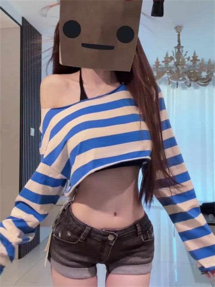 순면 당겨 프레임 아메리칸 핫걸 블루 화이트 스트라이프 비스듬한 어깨 긴팔 티셔츠 여성 작은 키 하이웨이스트 쇼트 스타일 이슬 뼈의 맨위 상세 이미지 4