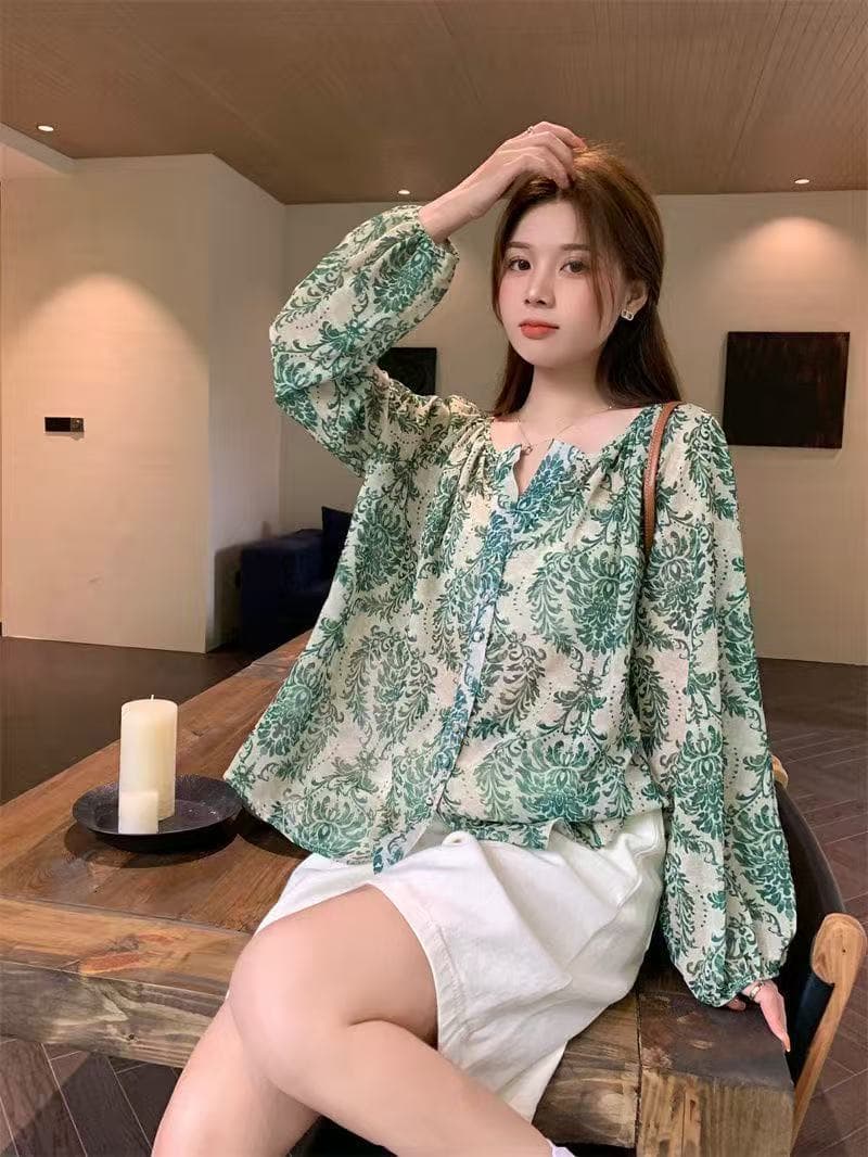 새로운 보헤미안 레트로 프린트 에어컨 서비스 벌룬 소매 쉬폰 셔츠 루즈핏 슬림해 보이는 자외선 차단 오픈 가디건 이미지 3