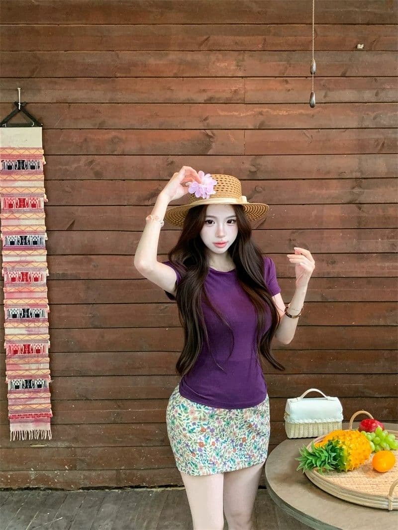 작은 키 한 부서 몸매 가꾸기 디스플레이 몸 세트 여성 여름 보라색 티셔츠 꽃무늬 반신 스커트 투피스 세트 쇼트 스타일 상세 이미지 2