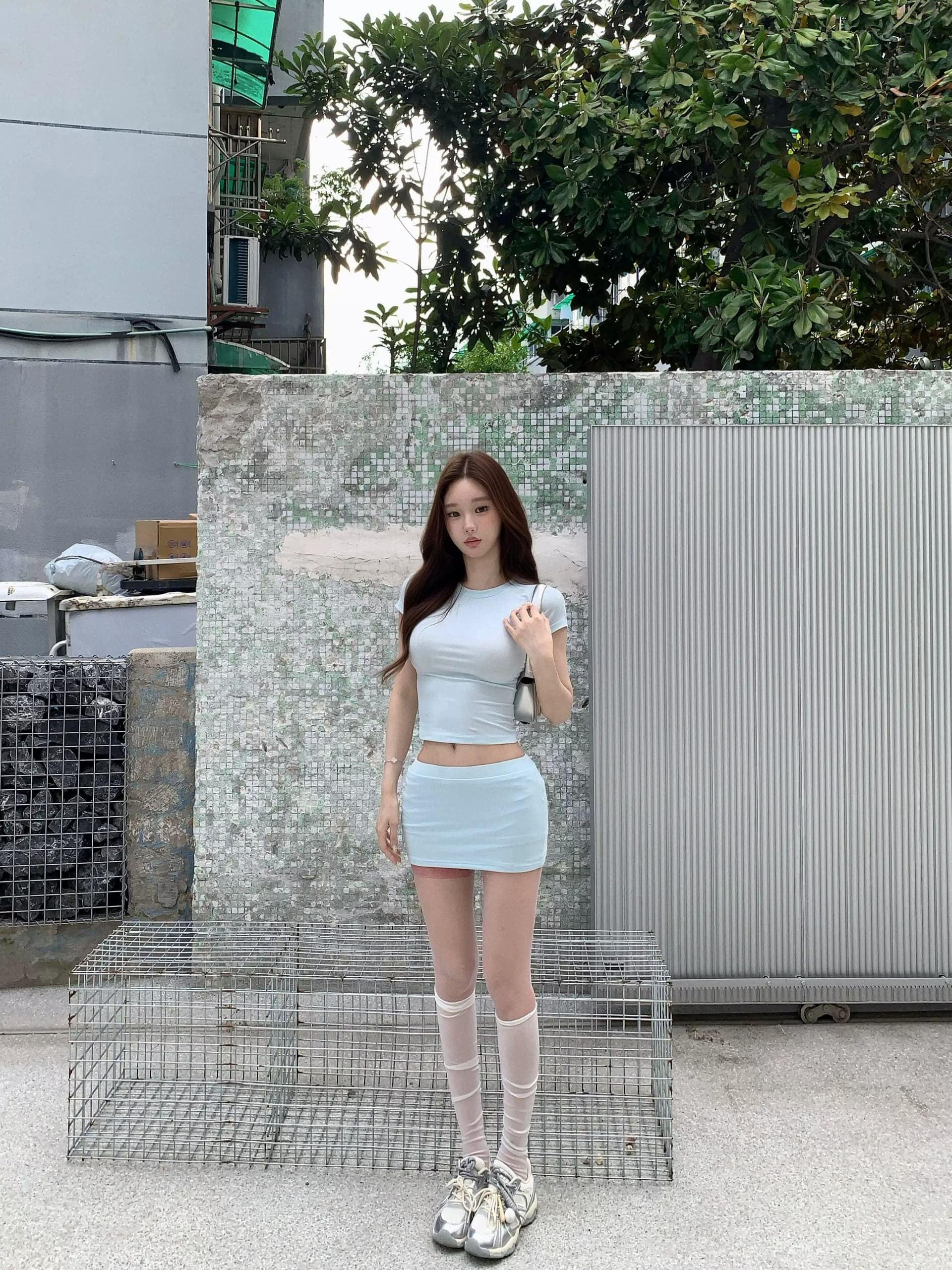 아메리칸 핫걸 품격 캐주얼 착용 가져 가라. 물 파란색 분위기 센스 라운드 넥 반팔 슬림해 보이는 타이트 스커트 반신 스커트 투피스 세트 상세 이미지 5