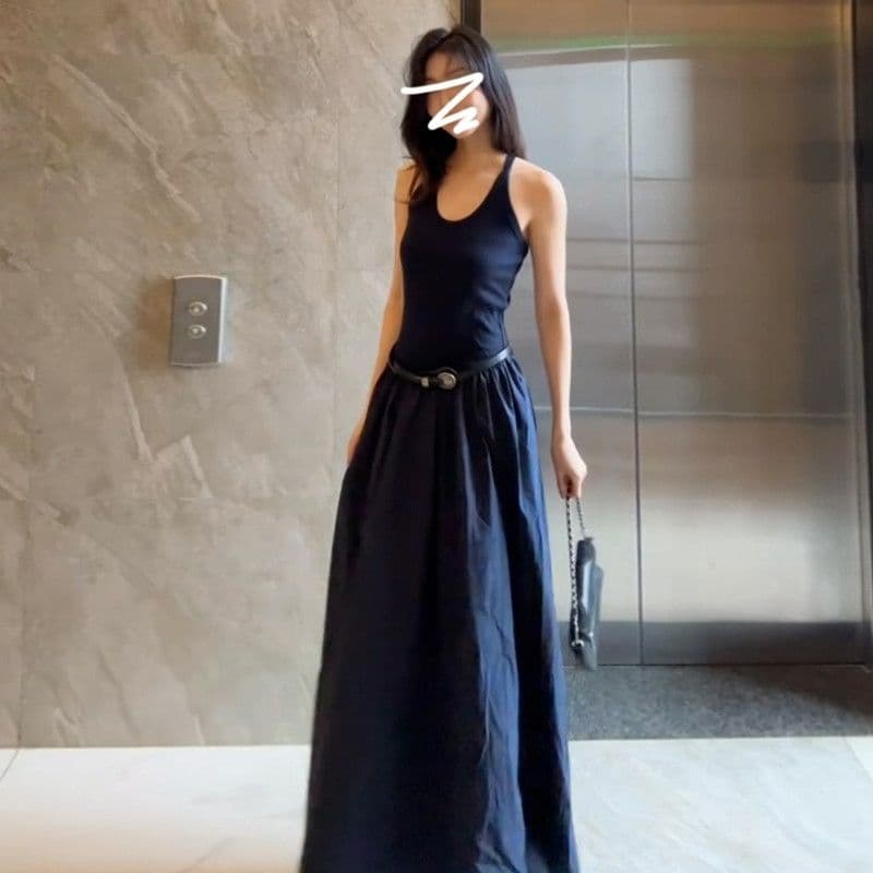 파란색 민소매 행침 목 캐미솔 점프 슈트 치마 여성 의류 여름 2025 새로운 프랑스식 품격 아름다운 롱 스커트 이미지 4