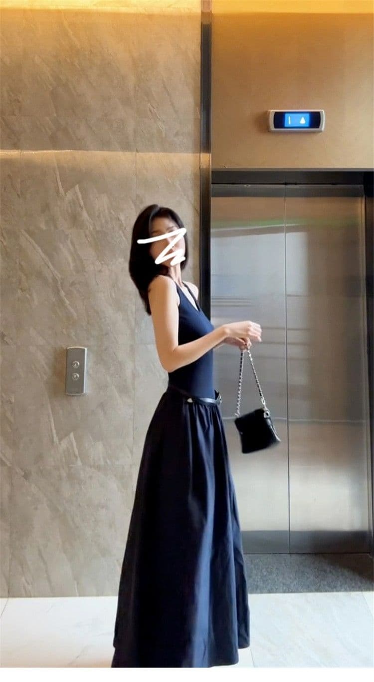 파란색 민소매 행침 목 캐미솔 점프 슈트 치마 여성 의류 여름 2025 새로운 프랑스식 품격 아름다운 롱 스커트 상세 이미지 8