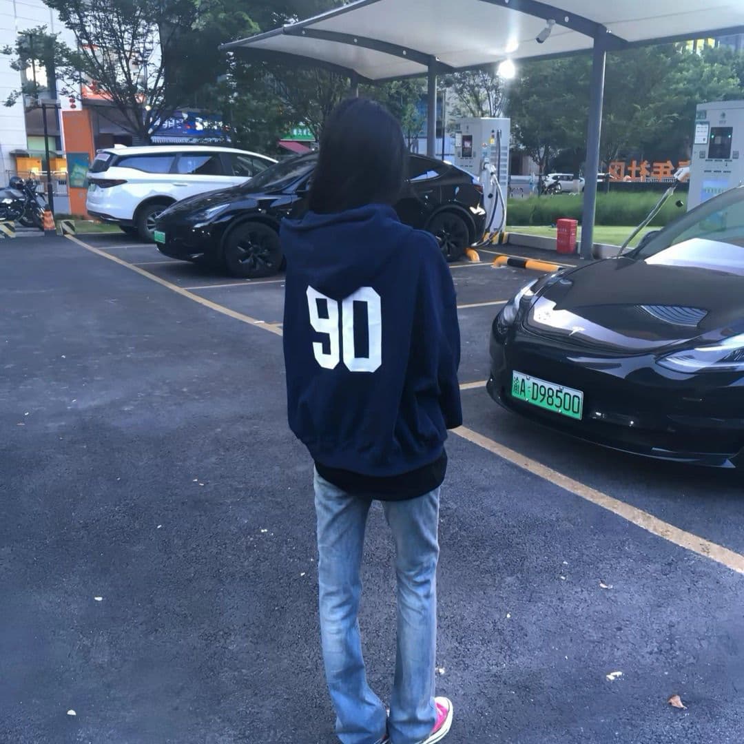 얇은 스타일 털이 있는 복잡한 블랙 하단 프린트 수건 자수 순수한 Mianhua 면 복합 후드티 여성 상세 이미지 3