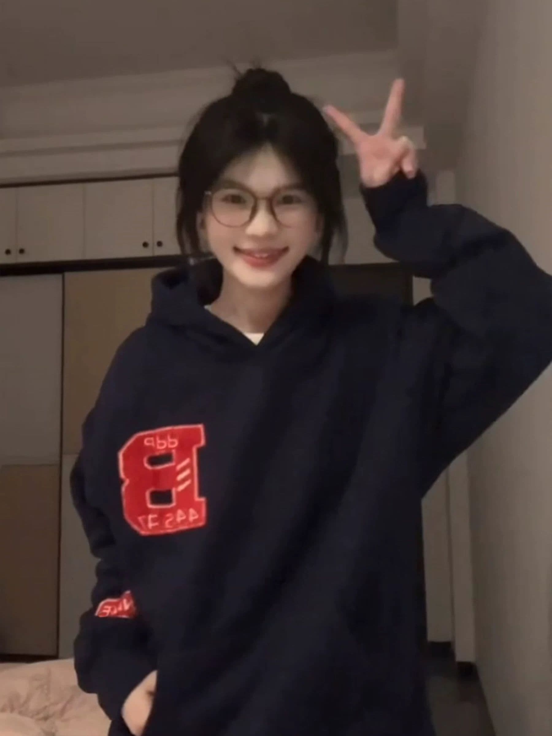 얇은 스타일 털이 있는 원본 솜씨 순수한 Mianhua 면 복합 후드티 여성 이미지 3