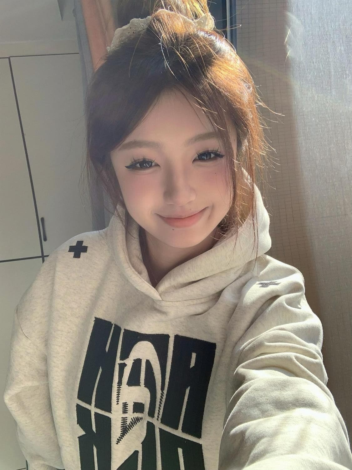 얇은 스타일 털이 있는 순수한 Mianhua 면 복합 암소 후드티 여성 이미지 4