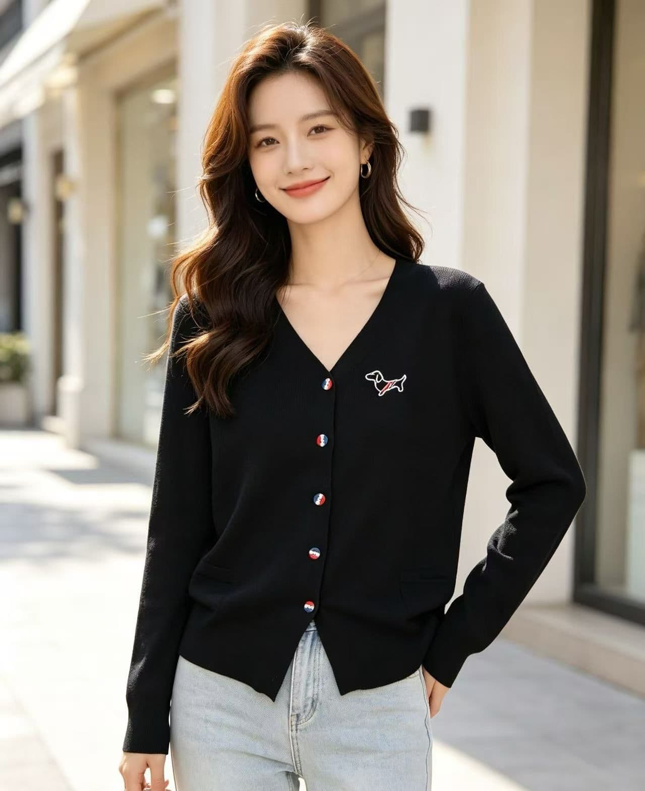 2026 가을 새로운 한국 스타일 배색 V넥 강아지 자수 주름 허리 수축 슬림해 보이는 긴팔 오픈 가디건 다용도 맨위 이미지 2