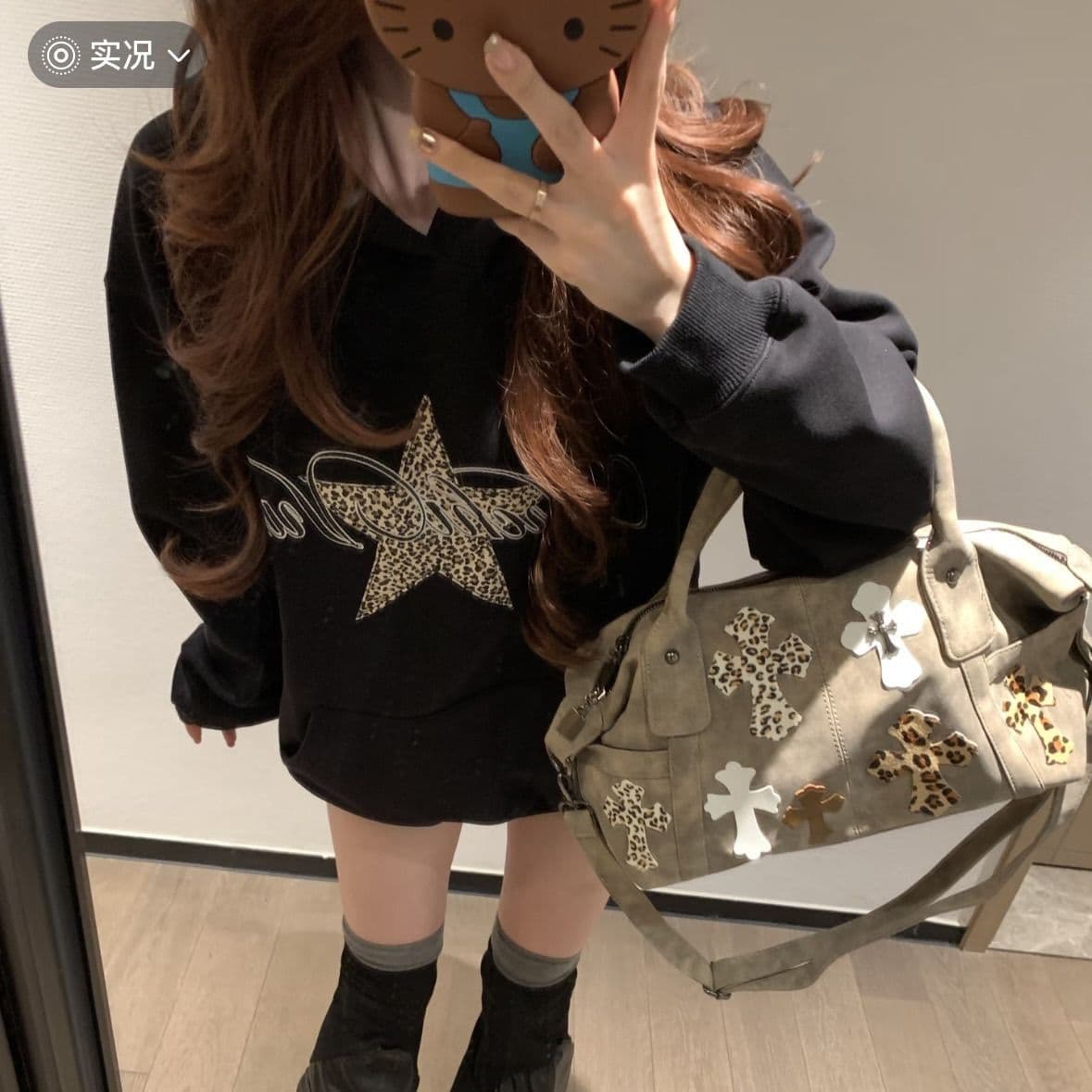 얇은 스타일 털이 있는 자수 패치 순수한 Mianhua 면 복합 후드티 여성 상세 이미지 3