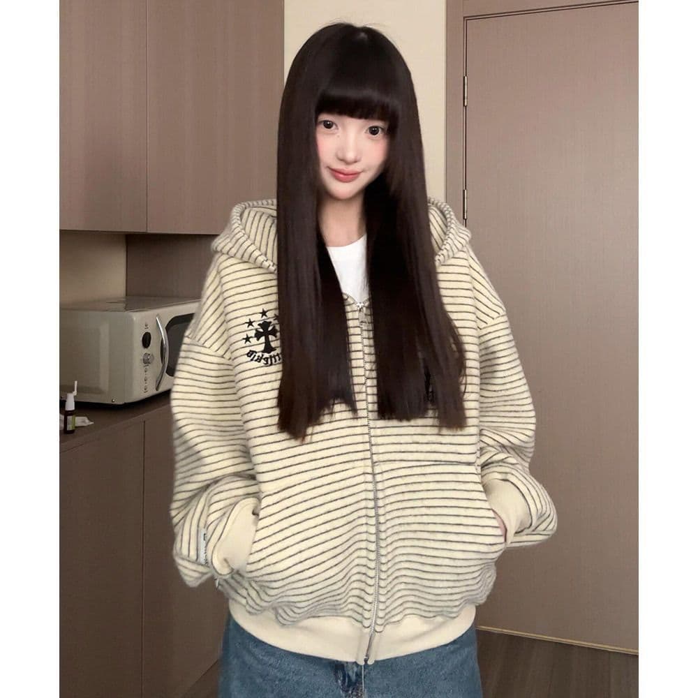 얇은 스타일 털이 있는 자수 광저우 원본 원단 400g 후드티 여성 이미지 2