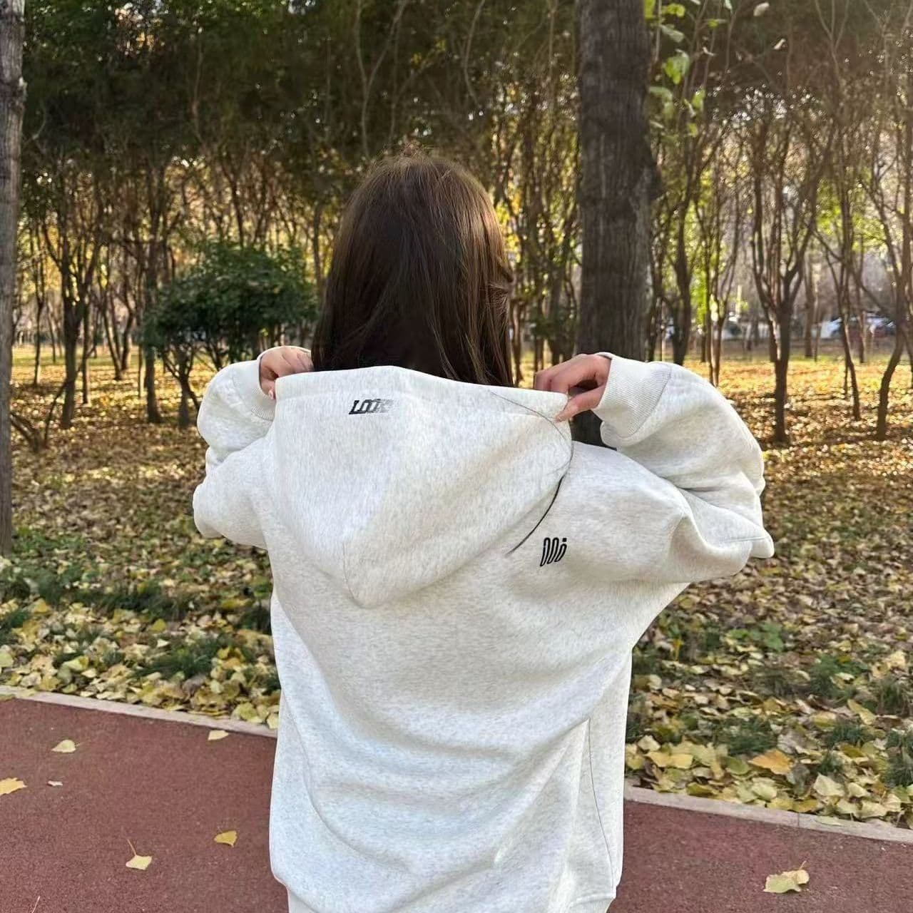 얇은 스타일 털이 있는 자수 원본 솜씨 순수한 Mianhua 면 복합 후드티 여성 이미지 5