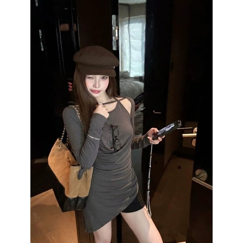 디자인 센스 행침 목 불규칙 긴팔 행침 목 티셔츠 여름 맨위 여성 트렌디