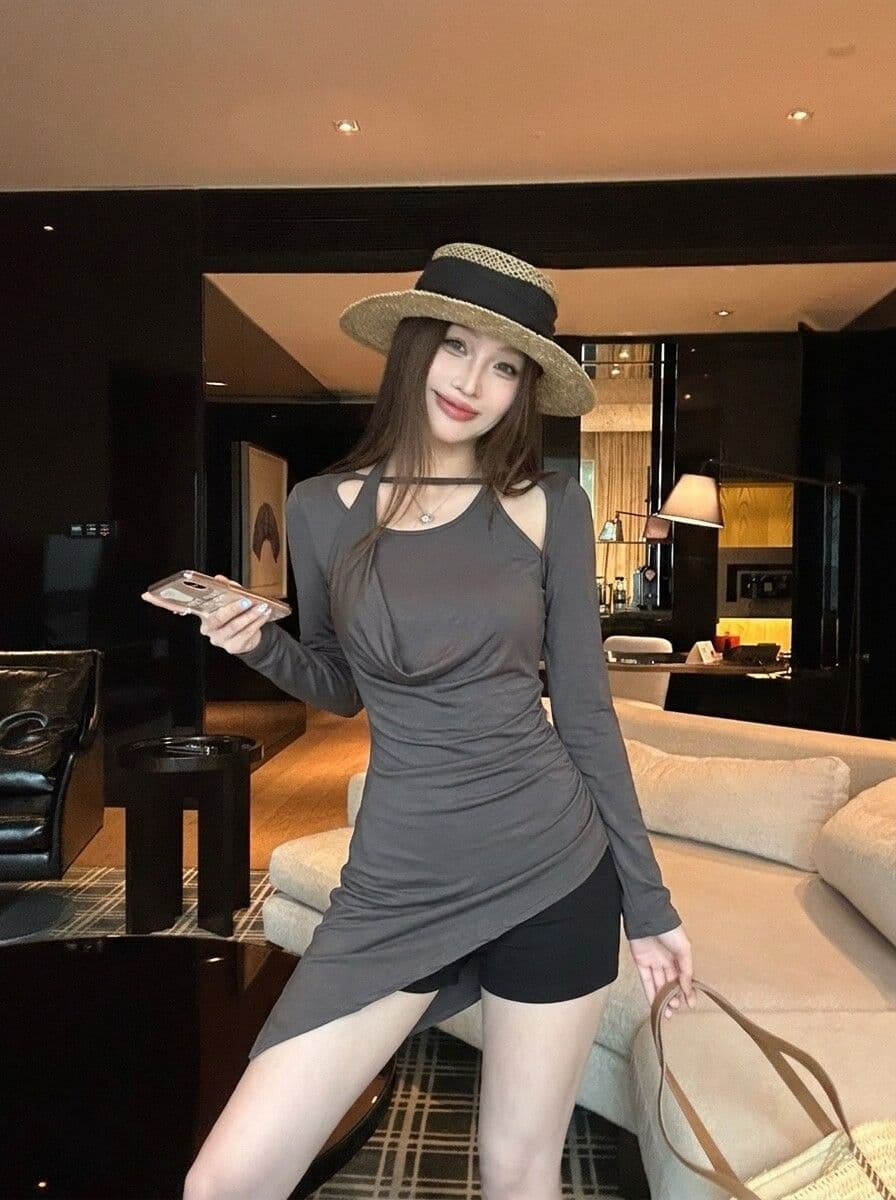 디자인 센스 행침 목 불규칙 긴팔 행침 목 티셔츠 여름 맨위 여성 트렌디 상세 이미지 2