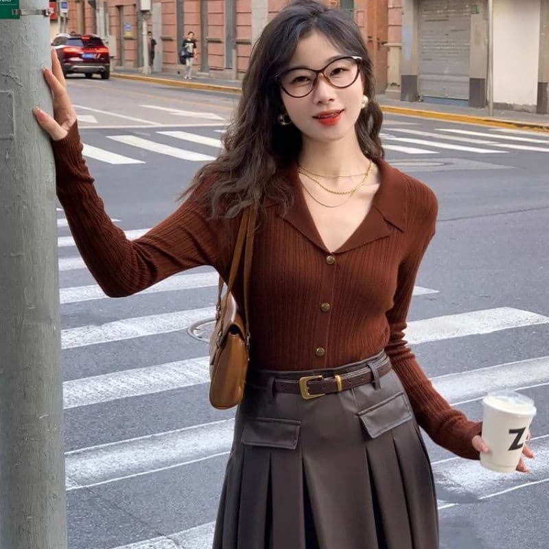 항구 바람 이른 가을 겨울 2026 년 레트로 품격 슬림해 보이는 폴로 칼라 니트 스웨터 여성 긴 소매 몸매 가꾸기 맨위