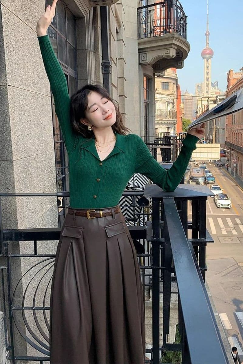 항구 바람 이른 가을 겨울 2026 년 레트로 품격 슬림해 보이는 폴로 칼라 니트 스웨터 여성 긴 소매 몸매 가꾸기 맨위 이미지 4