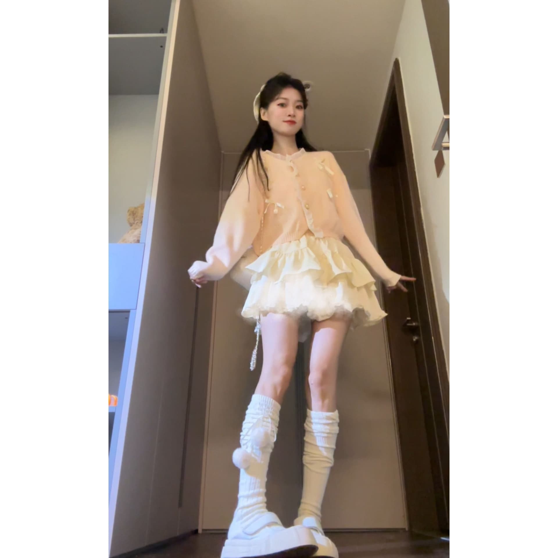 달콤함 핑크색 레이스 패치워크 스웨터 오픈 가디건 여성 2026 년 가을 겨울 나비 매듭 루즈핏 쇼트 스타일 니트 상세 이미지 5