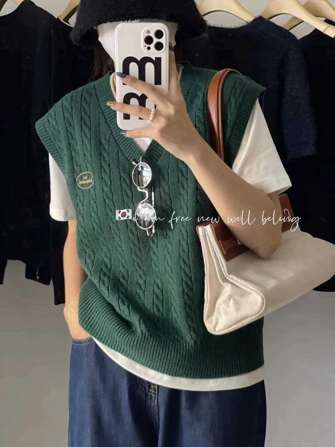 학원 스타일 2026 가을 스웨터 조끼 루즈핏 레트로 다용도 니트 학원 스타일 연령 감소 외부 가져 가라. V넥 조끼 여자 상세 이미지 6