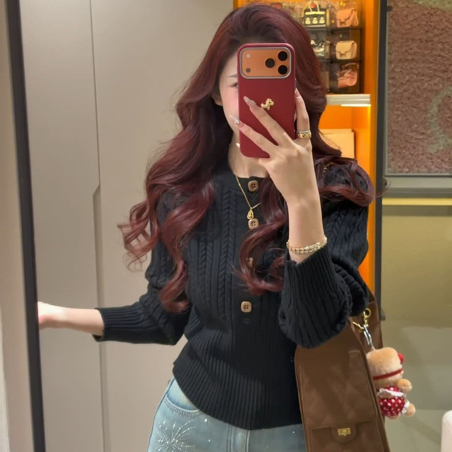 2026 한 부서 라운드 넥 꽈배기 니트 단추 디자인 허리 수축 슬림해 보이는 풀오버 긴팔 상세 이미지 3