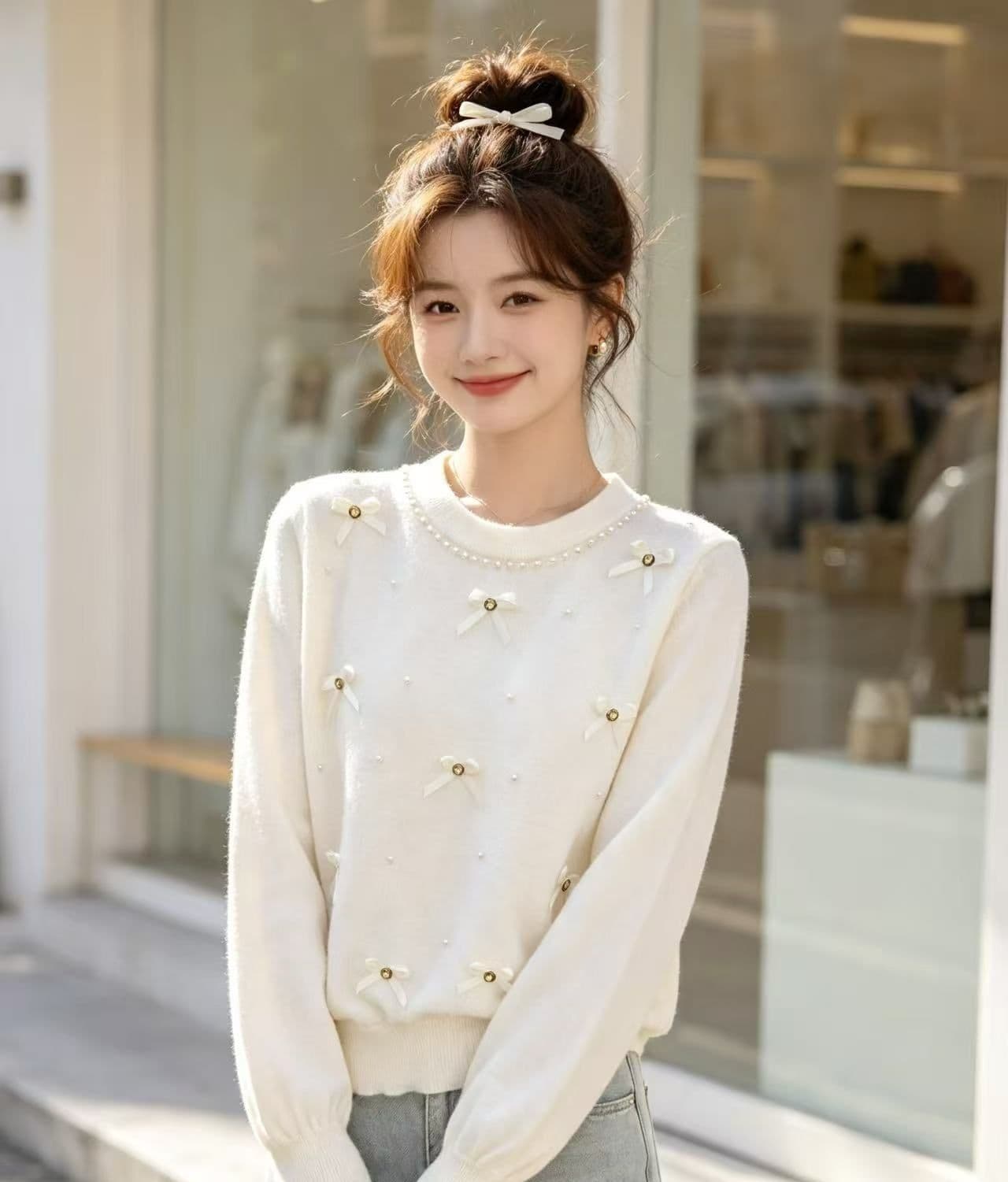 달콤함 부드러운 라운드 넥 진주 나비 매듭 질감 니트 풀오버 긴팔 상세 이미지 3