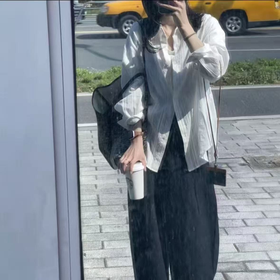 한 부서 세련된 출퇴근 화이트 여성 셔츠 2026 봄 여름 새로운 느슨함 센스 루즈핏 다용도 긴팔 셔츠 ins 상세 이미지 5