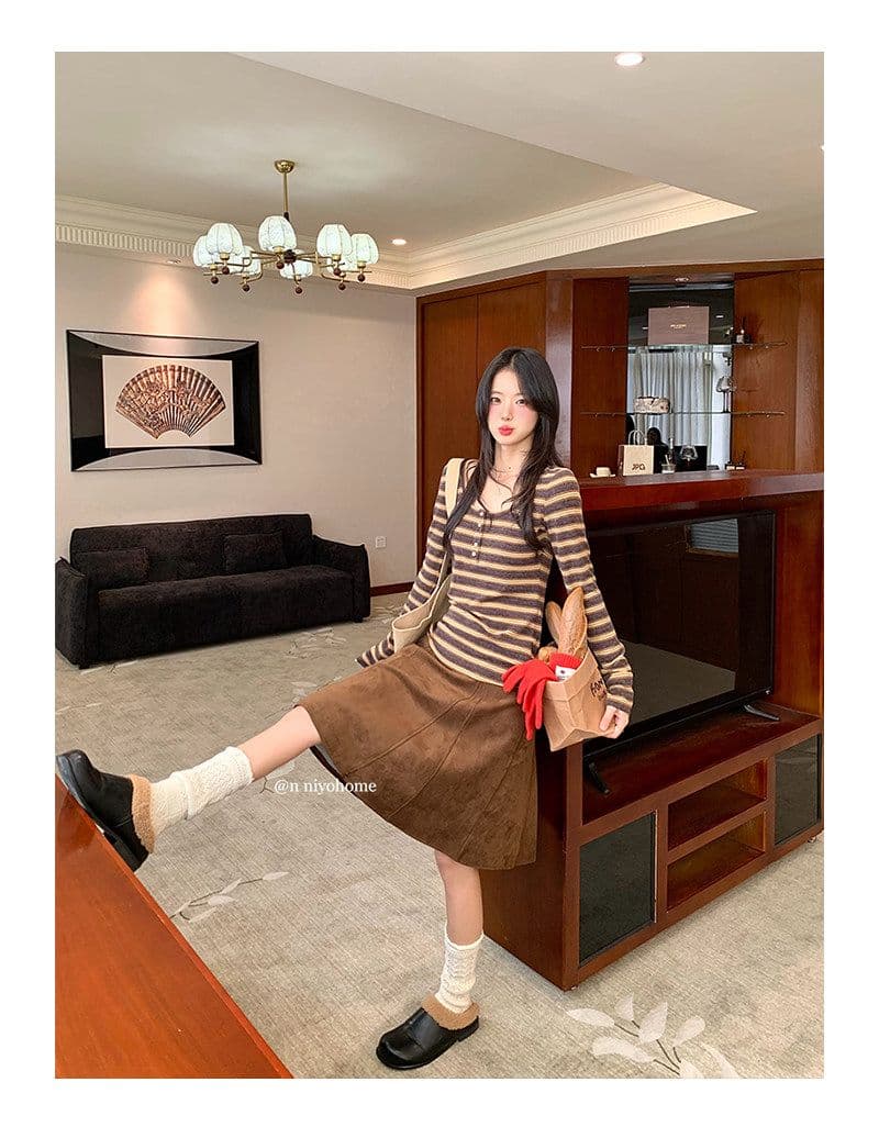 양모 원본 원단 한 부서 스트라이프 티셔츠 가을 긴팔 기본 셔츠 미니멀리즘 인사이드 착용 외부 잡아라. 의류 상세 이미지 15