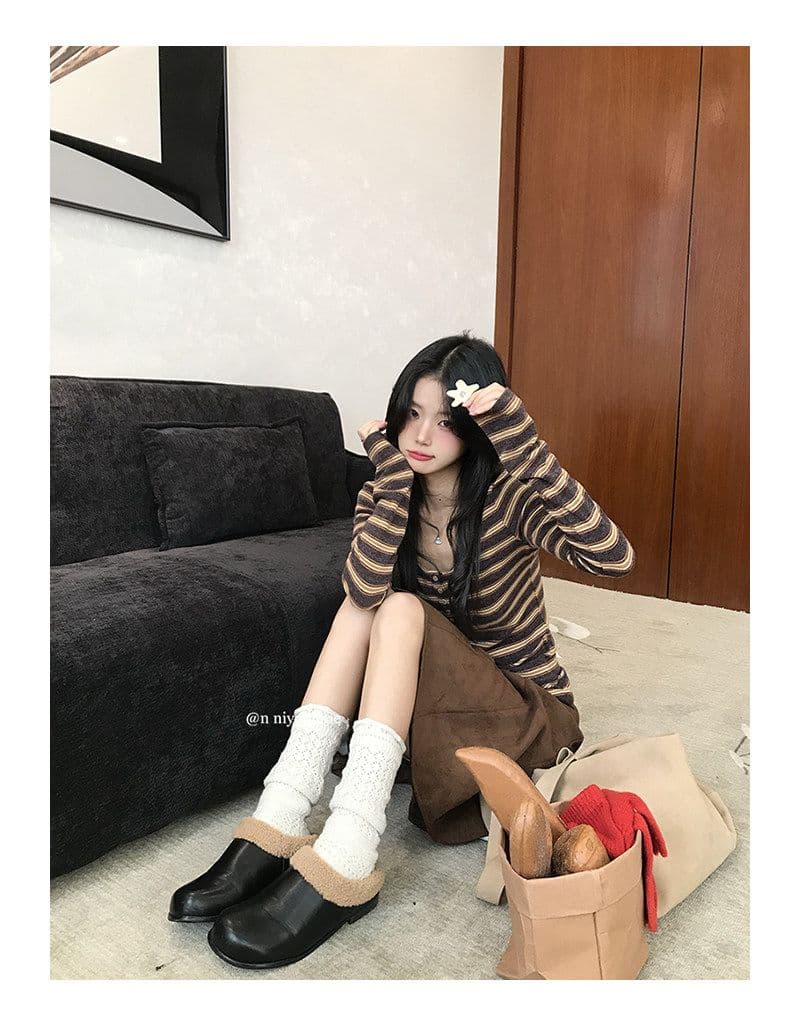 양모 원본 원단 한 부서 스트라이프 티셔츠 가을 긴팔 기본 셔츠 미니멀리즘 인사이드 착용 외부 잡아라. 의류 상세 이미지 17