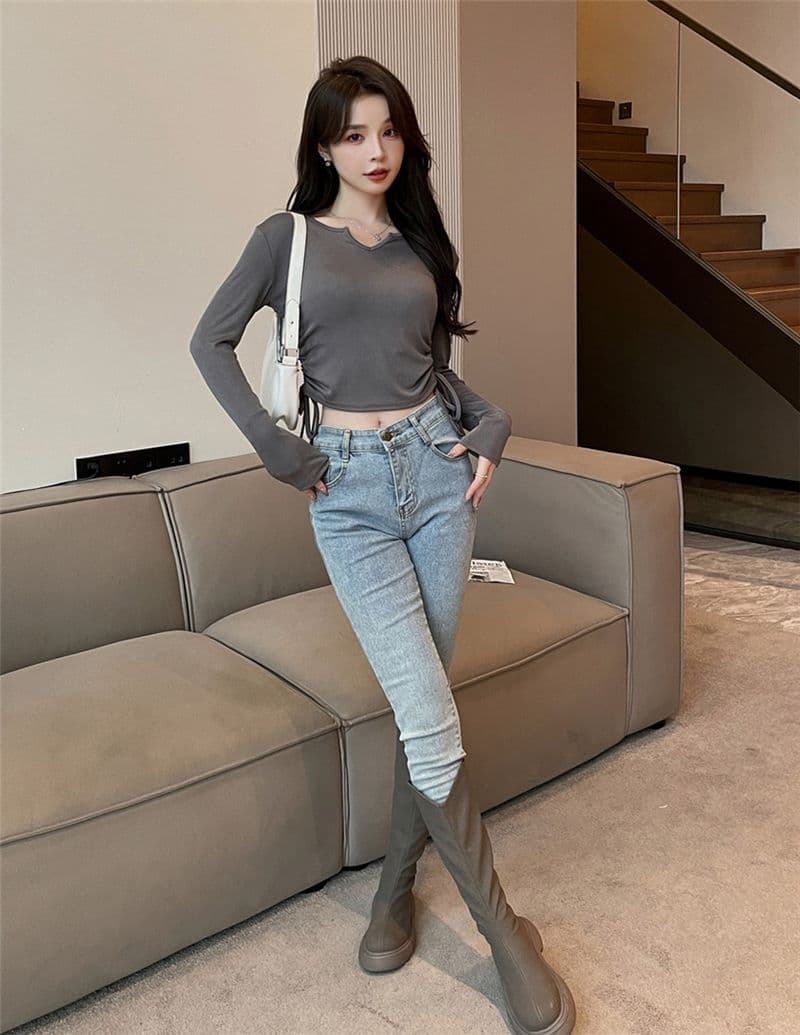 디자인 센스 작은 대중 펌프 로프 V넥 긍정적 인 어깨 티셔츠 여성 가을 겨울철 표지 배 슬림해 보이는 긴팔 맨위 상세 이미지 30