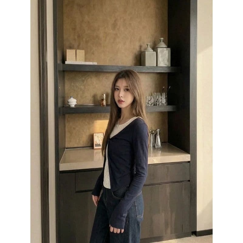 한 부서 달콤함 꽃무늬 페이크 레이어드 긴팔 티셔츠 여성 봄 가을 디자인 센스 슬림해 보이는 맨위 이미지 3