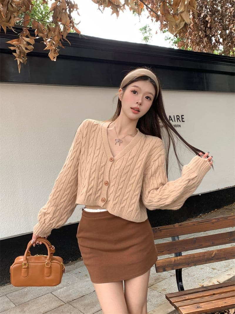 항구 바람 레트로 V넥 꽈배기 스웨터 여성 코트 가을 겨울 새로운 세련된 외국 가스 루즈핏 느긋한 니트 스웨터 맨위 상세 이미지 12