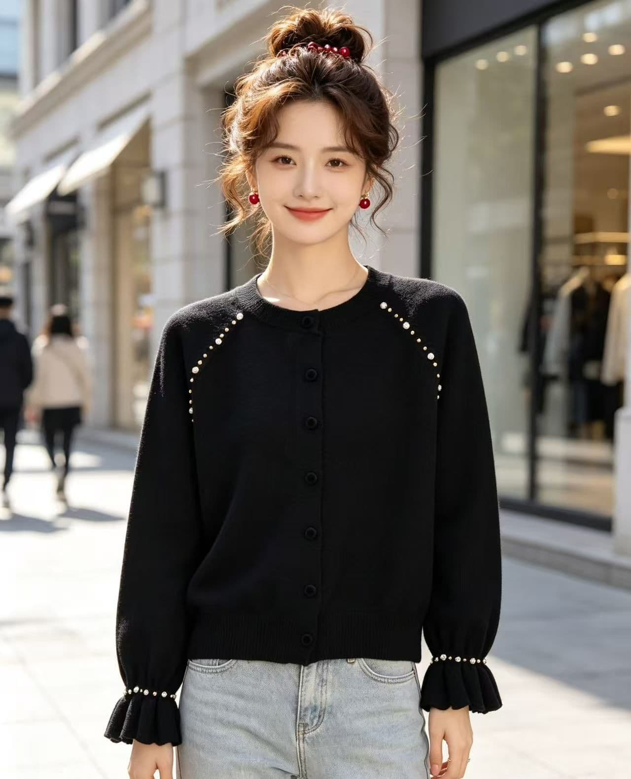 2026 가을 새로운 라운드 넥 단추 꽃잎 커프스 비즈 박기 니트 긴 소매 오픈 가디건 상세 이미지 3