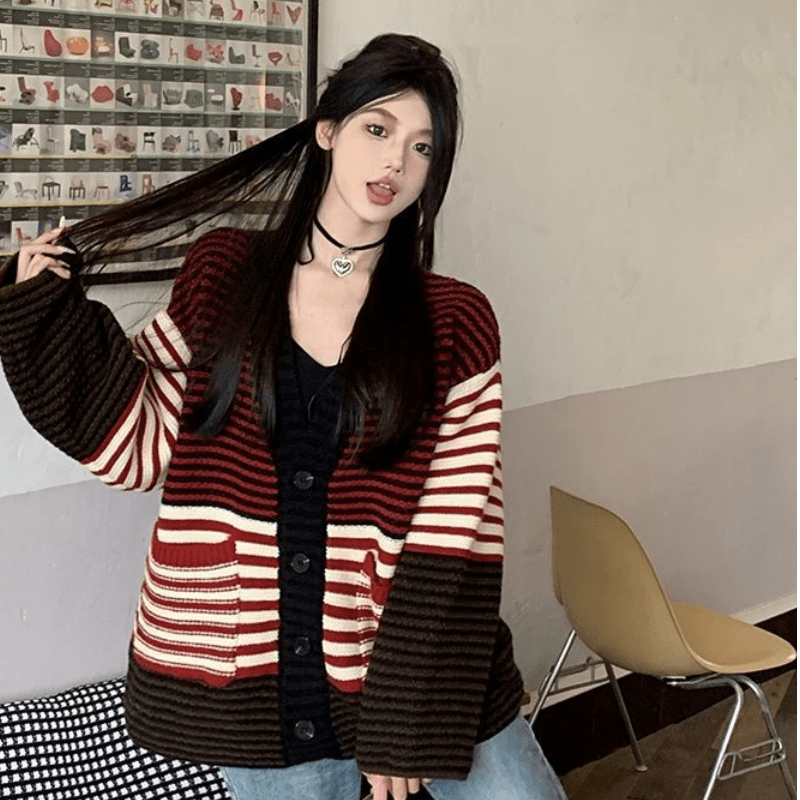 2026 새로운 레트로 앤 코라 빨간색 스트라이프 오픈 가디건 스웨터 여자 느긋한 바람 루즈핏 니트 스웨터 긴팔 재킷