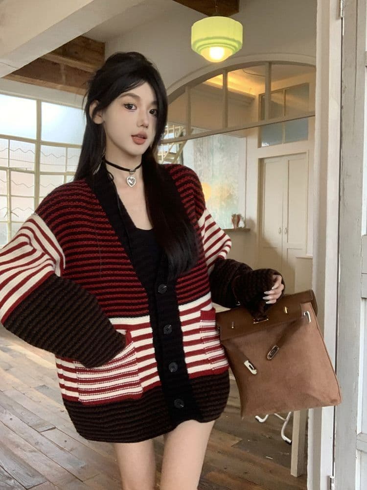 2026 새로운 레트로 앤 코라 빨간색 스트라이프 오픈 가디건 스웨터 여자 느긋한 바람 루즈핏 니트 스웨터 긴팔 재킷 상세 이미지 6