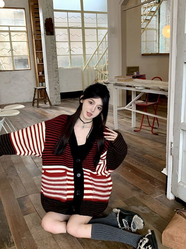 2026 새로운 레트로 앤 코라 빨간색 스트라이프 오픈 가디건 스웨터 여자 느긋한 바람 루즈핏 니트 스웨터 긴팔 재킷 상세 이미지 7