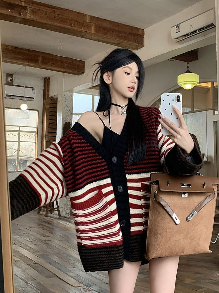 2026 새로운 레트로 앤 코라 빨간색 스트라이프 오픈 가디건 스웨터 여자 느긋한 바람 루즈핏 니트 스웨터 긴팔 재킷 상세 이미지 12