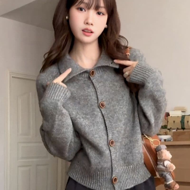 고급 센스 한 부서 레트로 품격 느긋한 바람 터틀넥 스웨터 코트 가을 섹션 다용도 부드러운 찹쌀 니트 오픈 가디건 여성