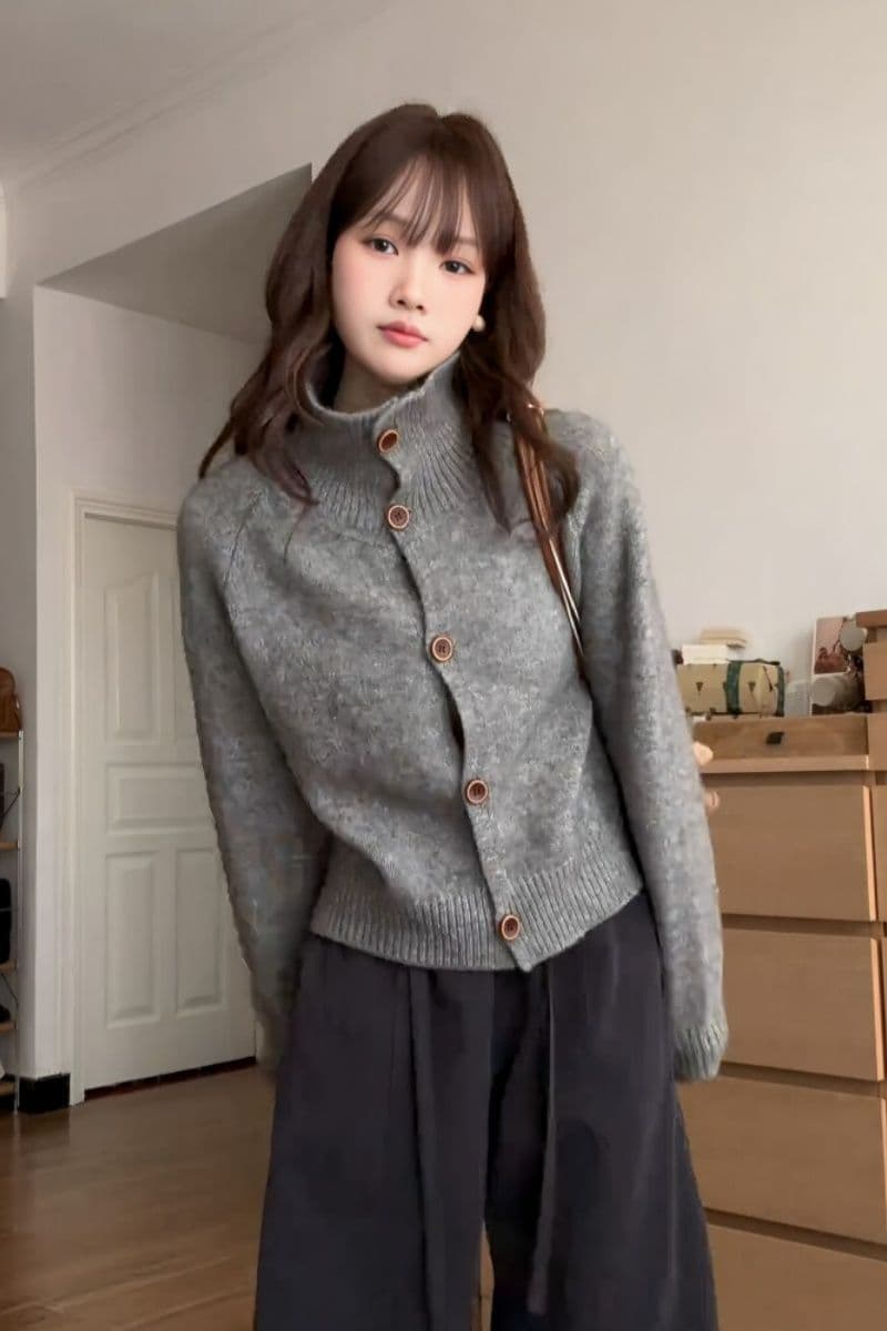고급 센스 한 부서 레트로 품격 느긋한 바람 터틀넥 스웨터 코트 가을 섹션 다용도 부드러운 찹쌀 니트 오픈 가디건 여성 이미지 2