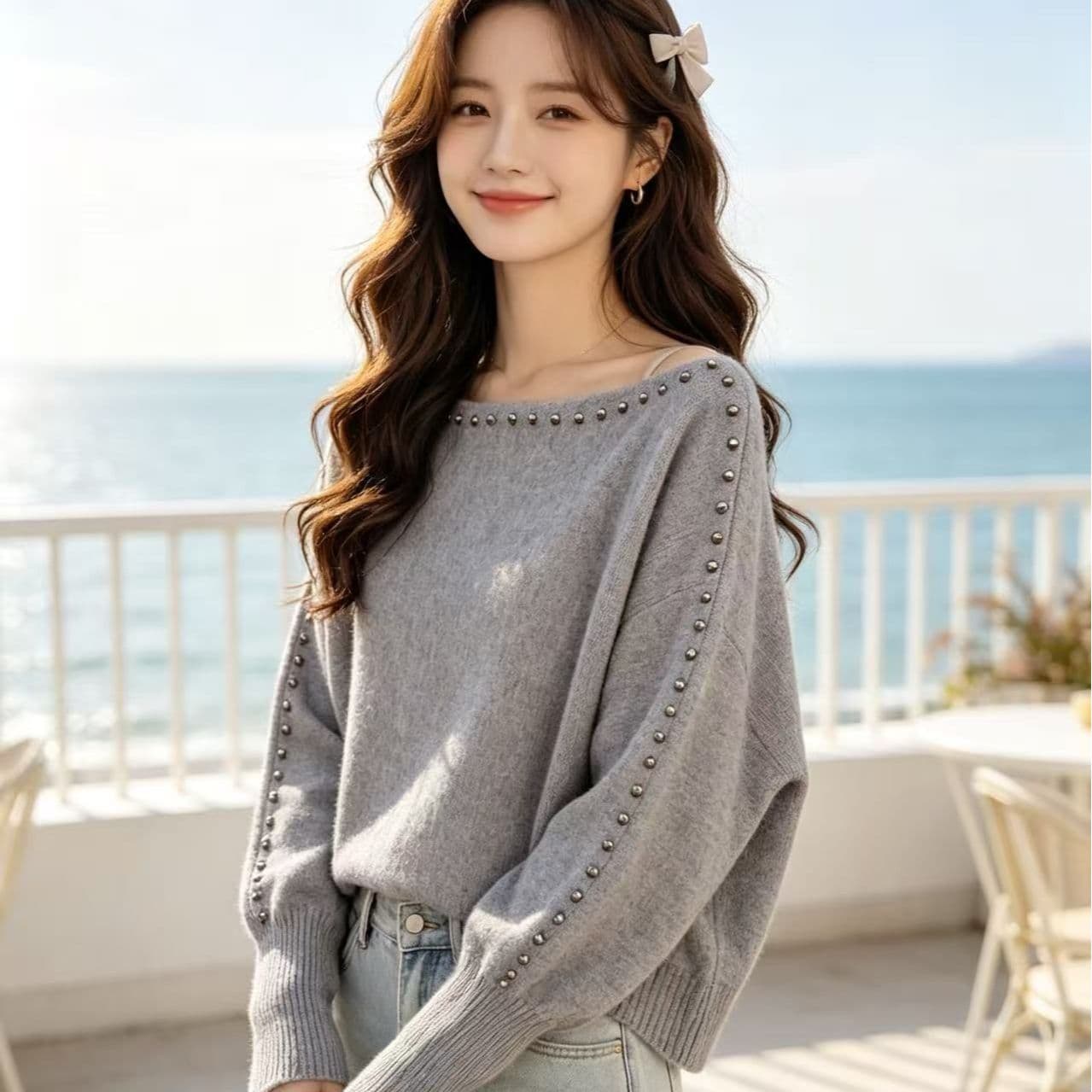 2026 년 가을 새로운 한국 스타일 부드러운 바람 비스듬한 어깨 보트넥 비즈 박기 벌룬 소매 니트 루즈핏 가지마 의류