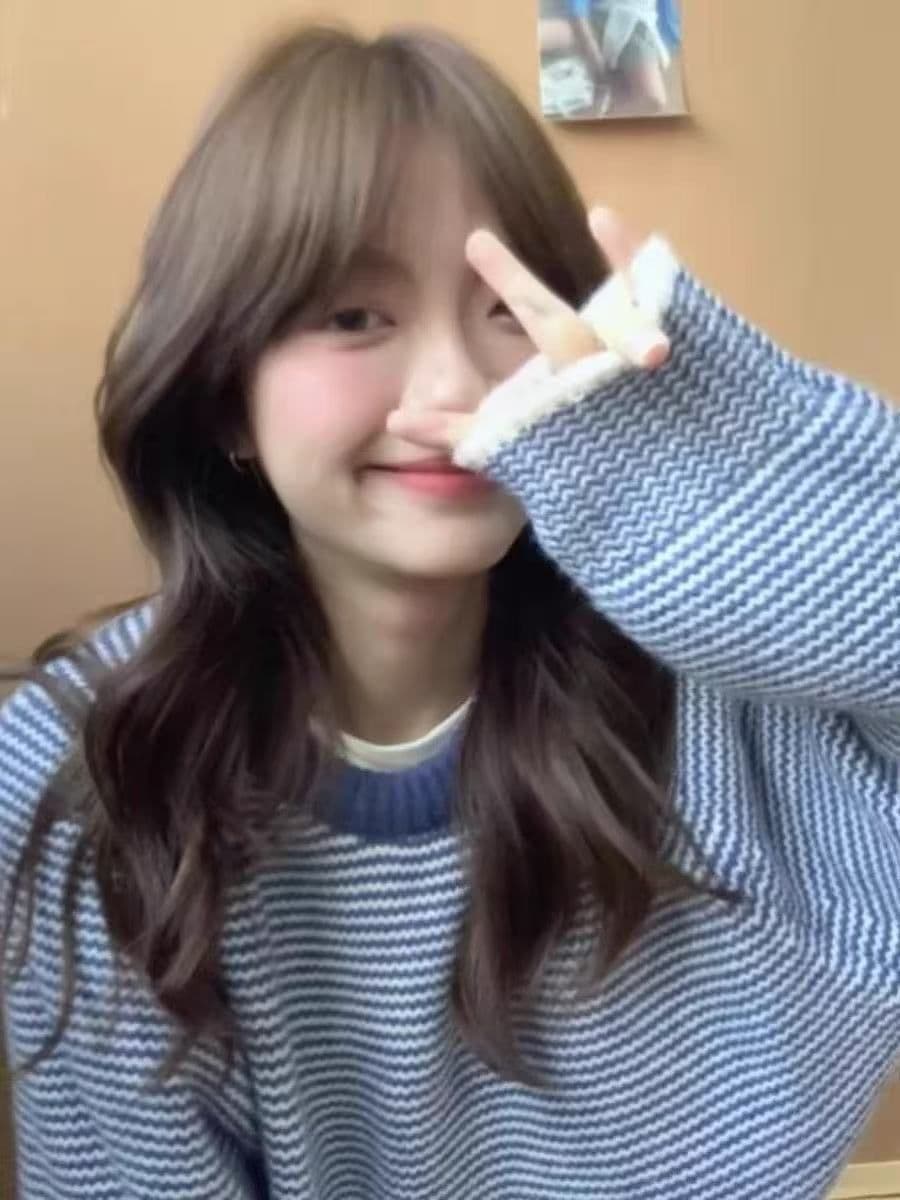 한 부서 레트로 배색 스트라이프 파란색 스웨터 여자 가을 겨울철 새로운 루즈핏 느긋한 2026 새로운 니트 맨위 상세 이미지 3